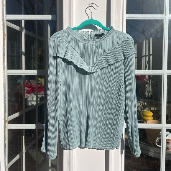 J Crew Crinkle Chiffon V Detail Top NWT - Picture 5 of 8